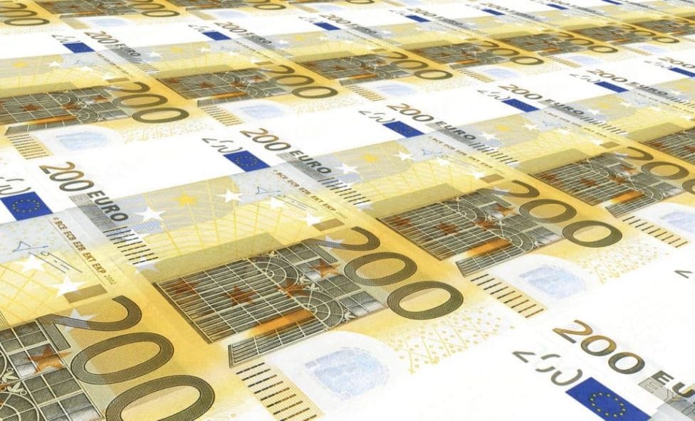 Die Gelddruckmaschinen leisten ganze Arbeit